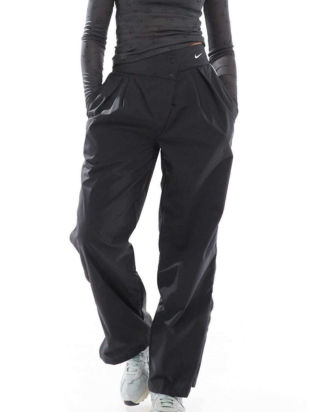 Nike Black Mid Rise Full Length Track Pants
